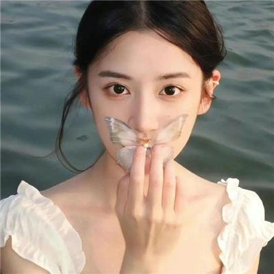 主母翻身，前夫每天来请安