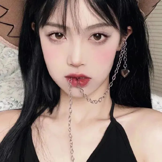 娘娘又茶又媚,一路轻松上位